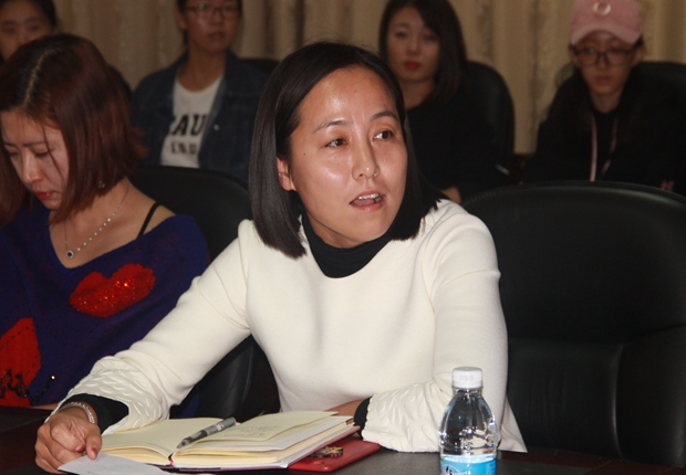 选民代表提问